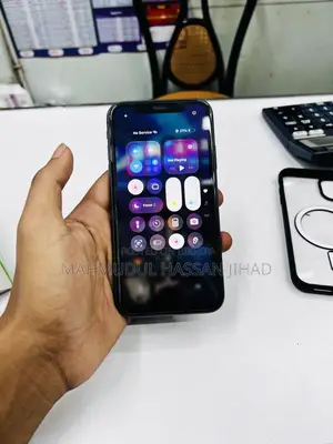 Apple iPhone 11 64 GB Black