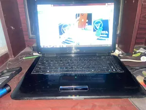 Laptop Asus 4GB Intel Pentium SSD 512GB