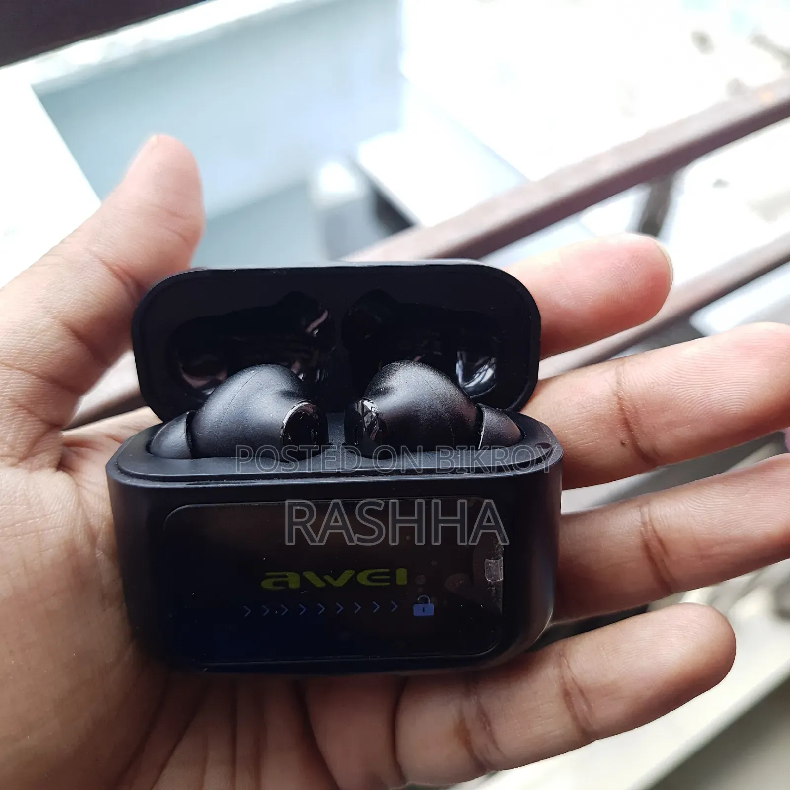 Awei T56 TWS / Airbud / Earphone.
