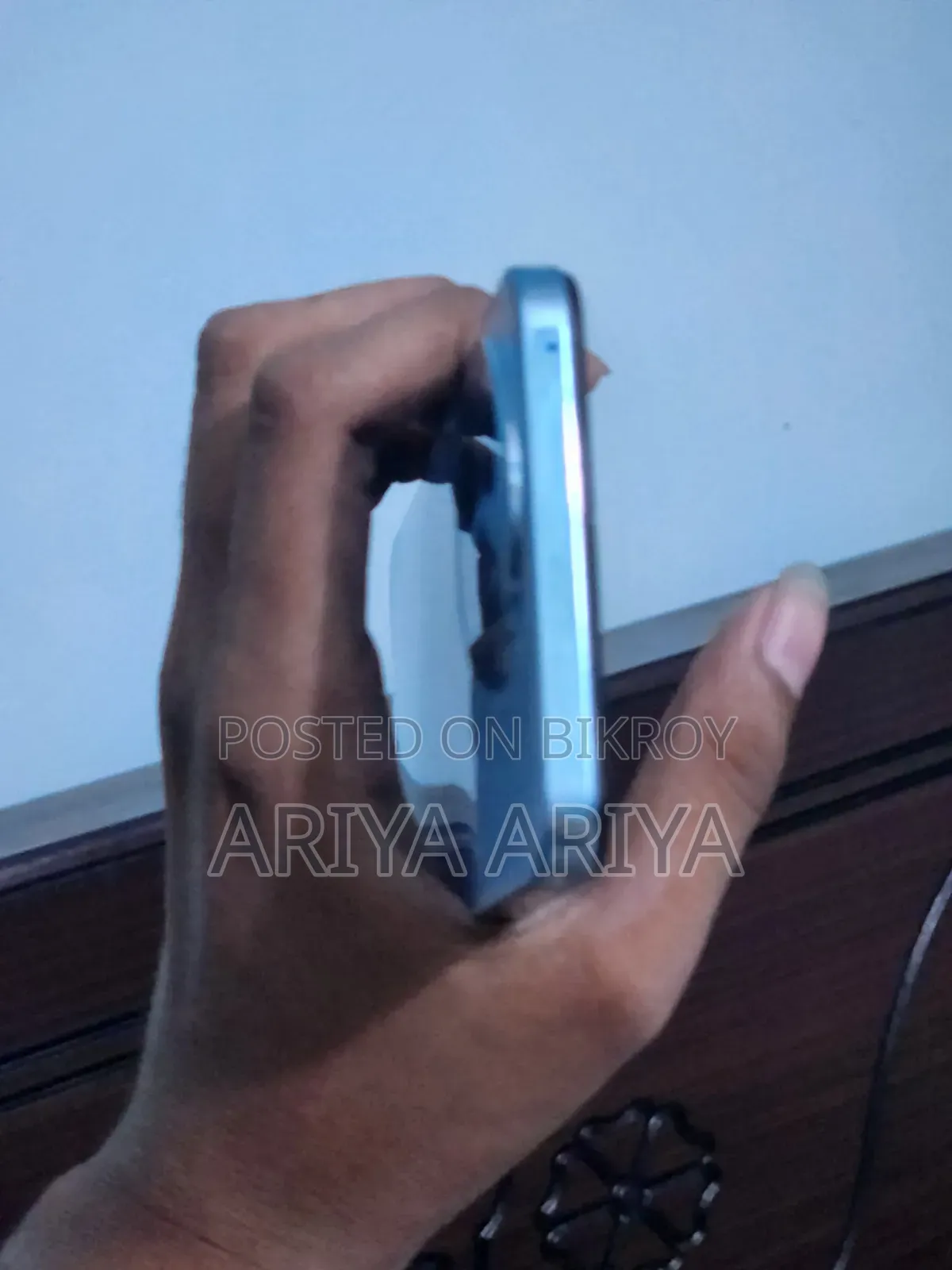 Vivo 128 GB Blue