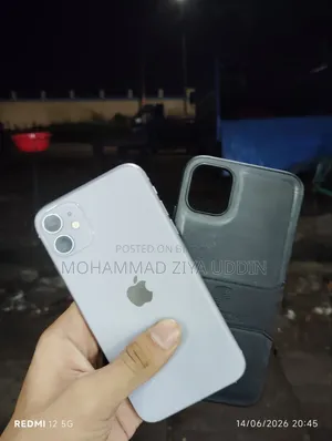 iPhone 11 128 GB Purple