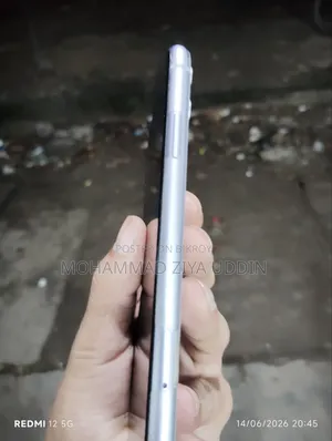 iPhone 11 128 GB Purple
