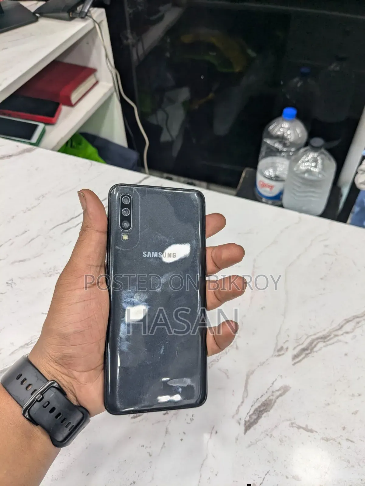 স্যামসাং গ্যালাক্সি এ৭০ ১২৮ জিবি কালো