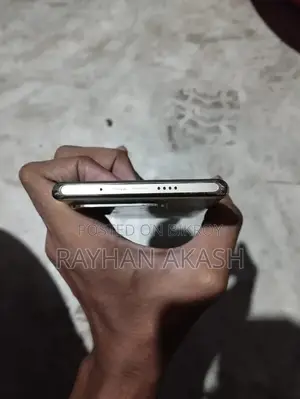 Infinix Zero 30 4G 256 GB Yellow