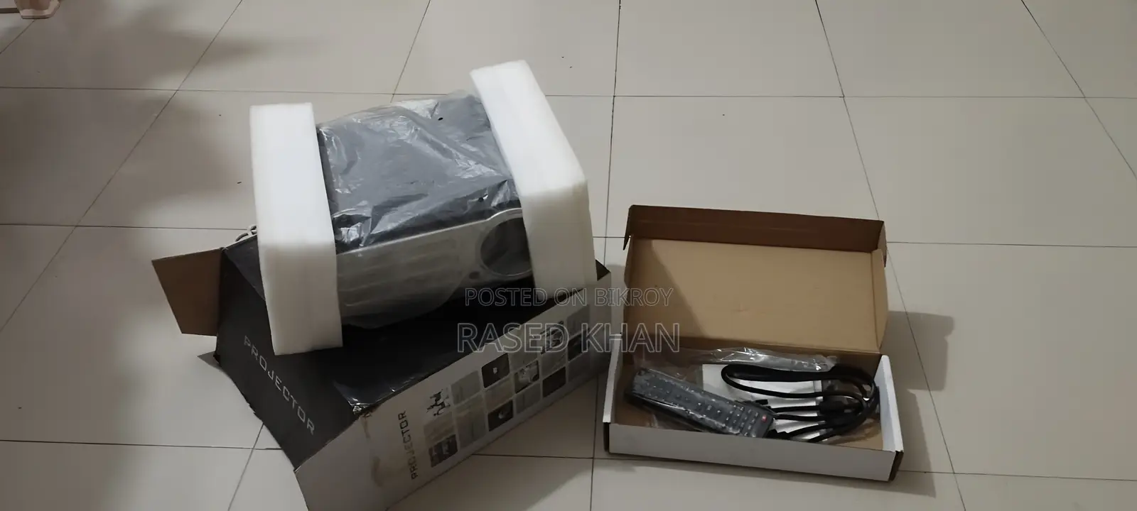 Led Rd817 Projector (4000 Lumens) for sale