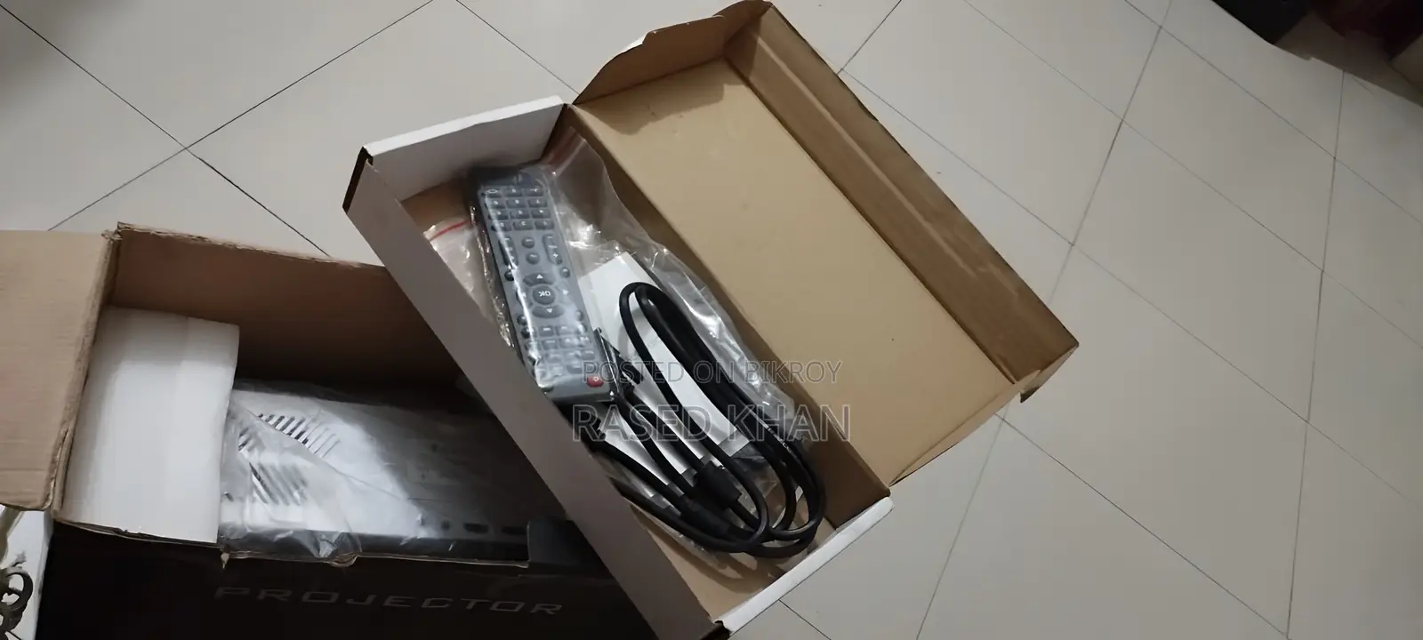 Led Rd817 Projector (4000 Lumens) for sale