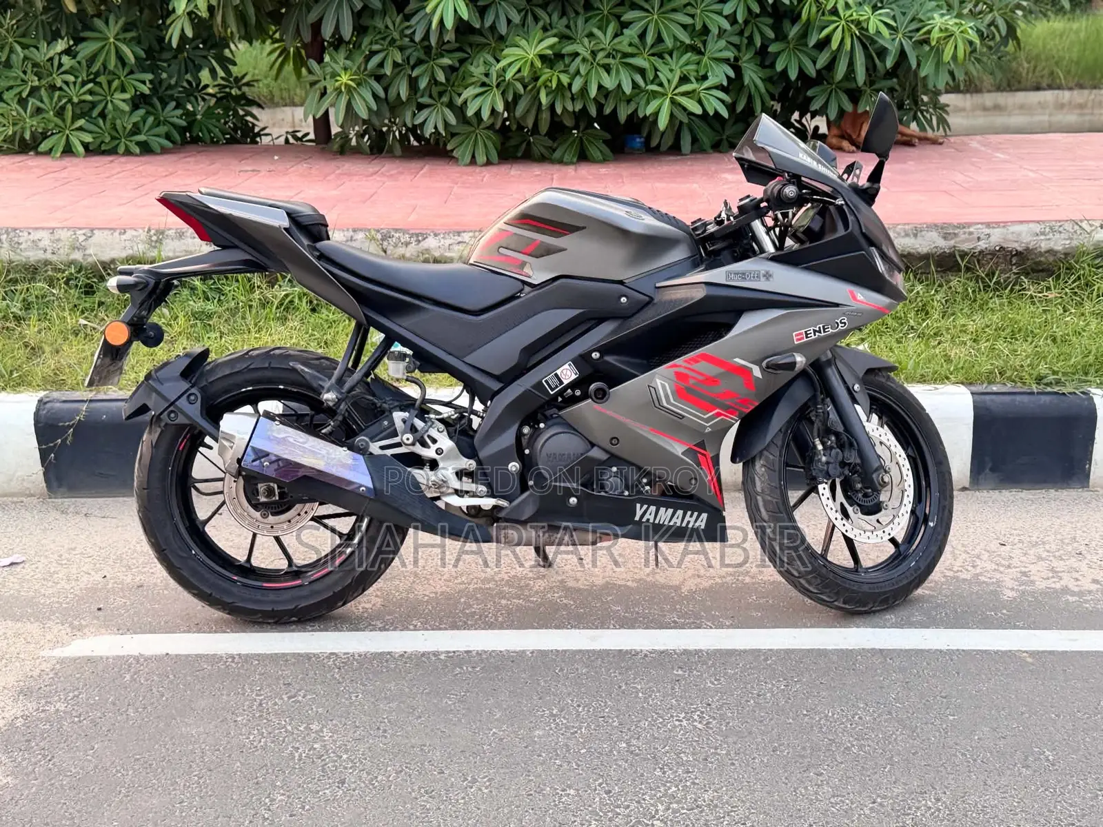 Yamaha R15 V3 2021 Gray