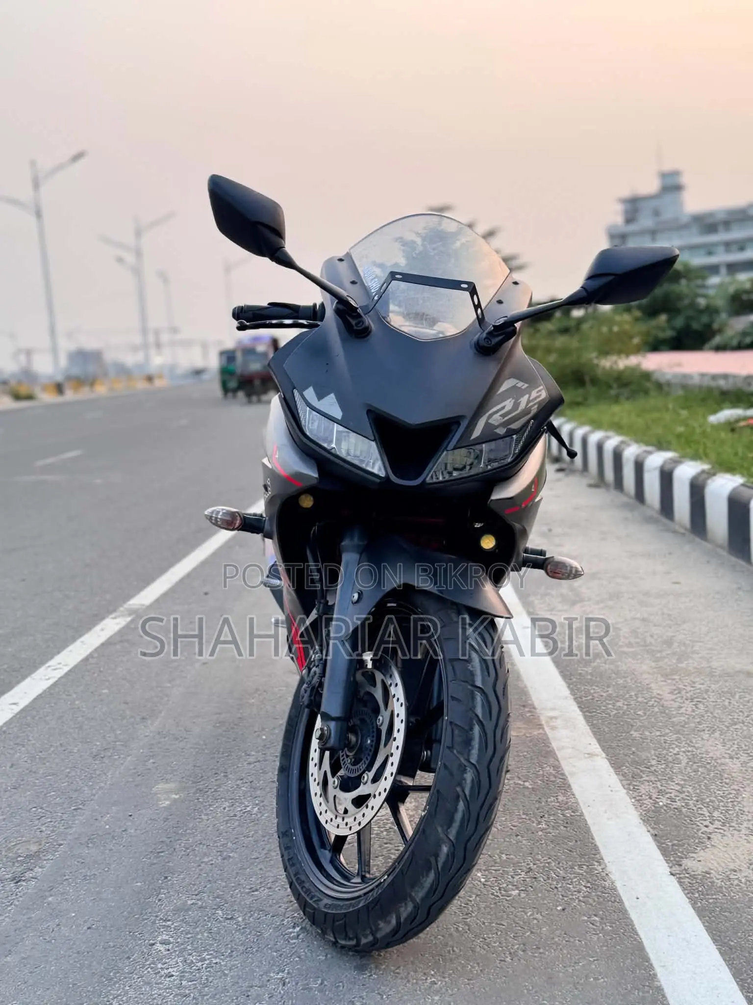 Yamaha R15 V3 2021 Gray