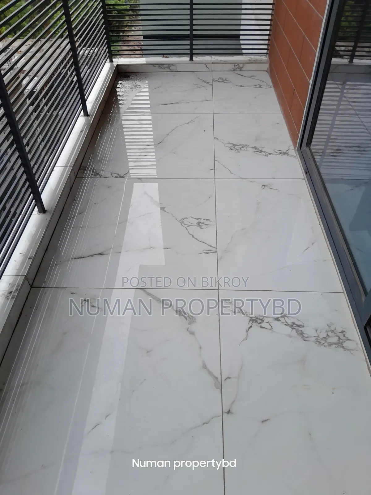 3-bedroom Apartment in Numan Property Bd, Basundhara for Sale