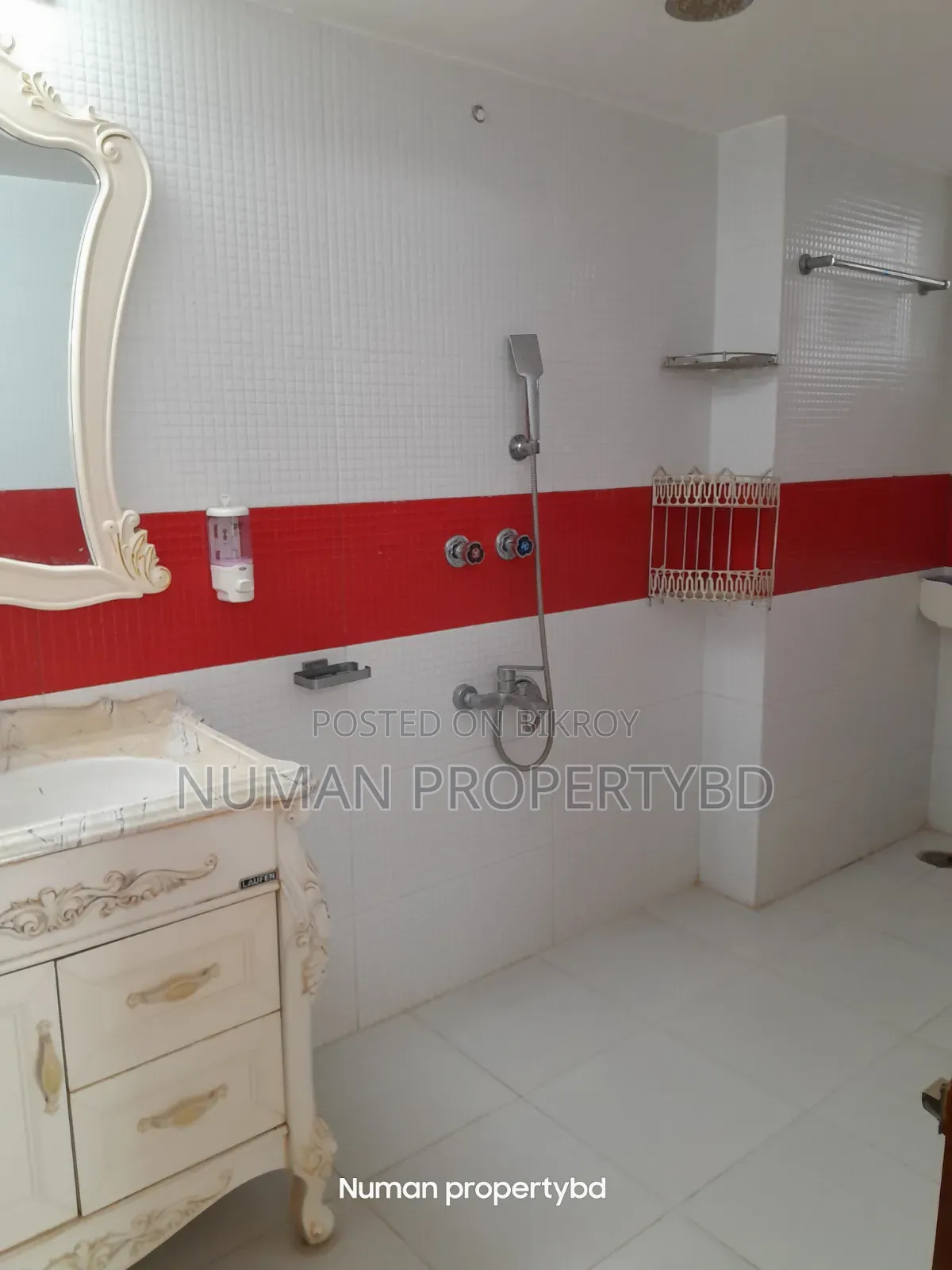 4-bedroom Apartment in Numan Property Bd, Basundhara for Rent