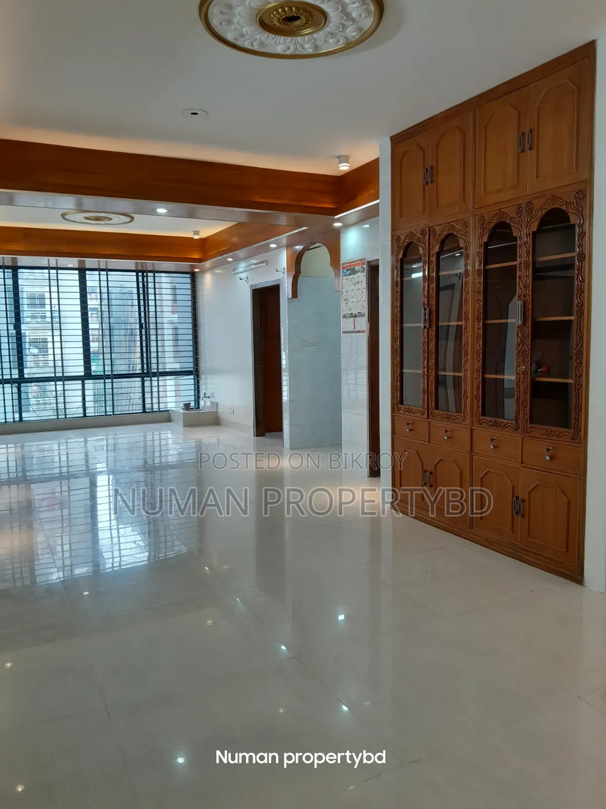 4-bedroom Apartment in Numan Property Bd, Basundhara for Rent
