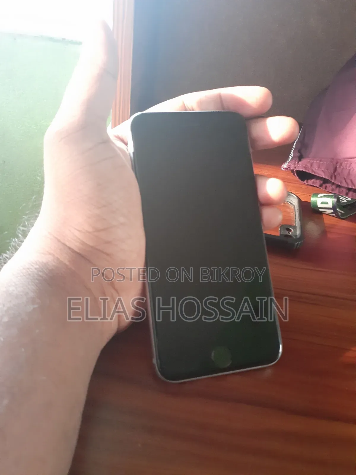 Apple iPhone 6s 64 GB Black