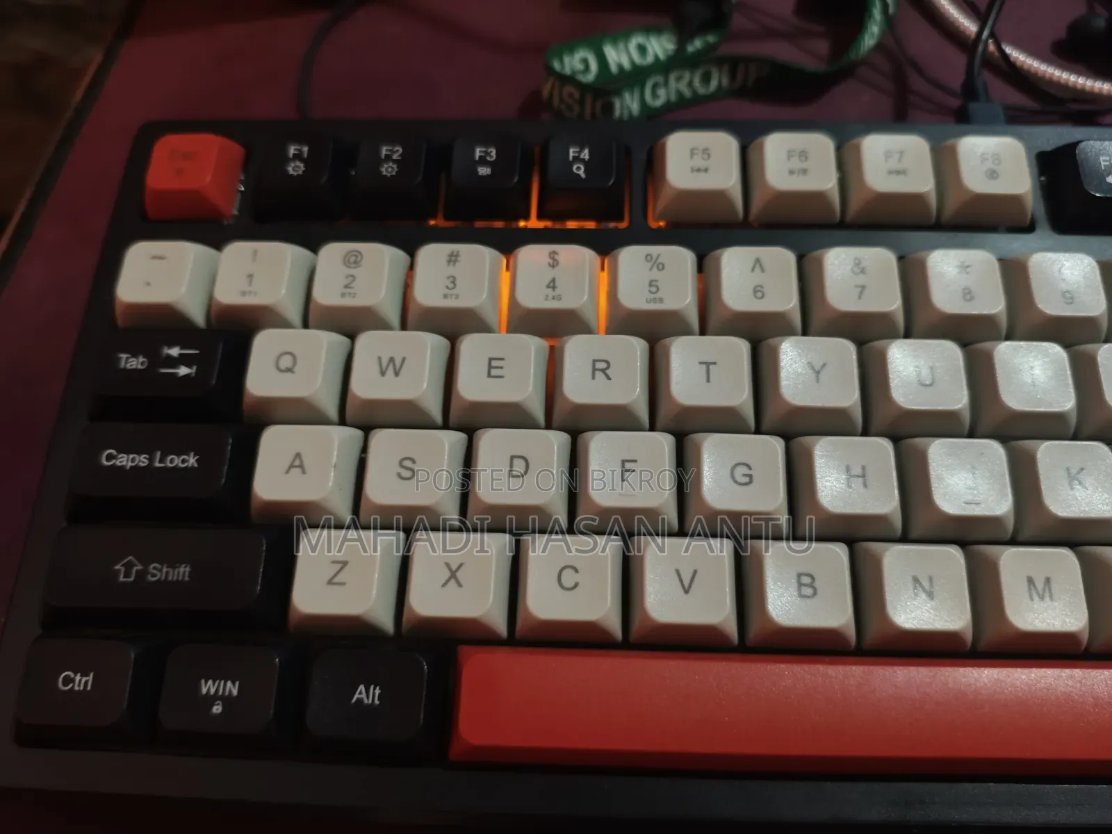 T-Wolf T-70 Tri-Mode Mechanical Keyboard