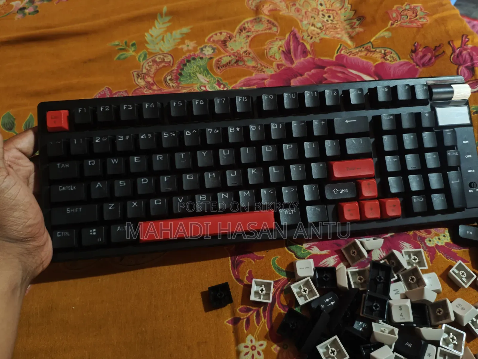 T-Wolf T-70 Tri-Mode Mechanical Keyboard