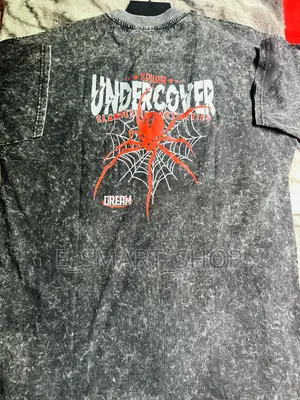 Undercover Spider Premium T-Shirt