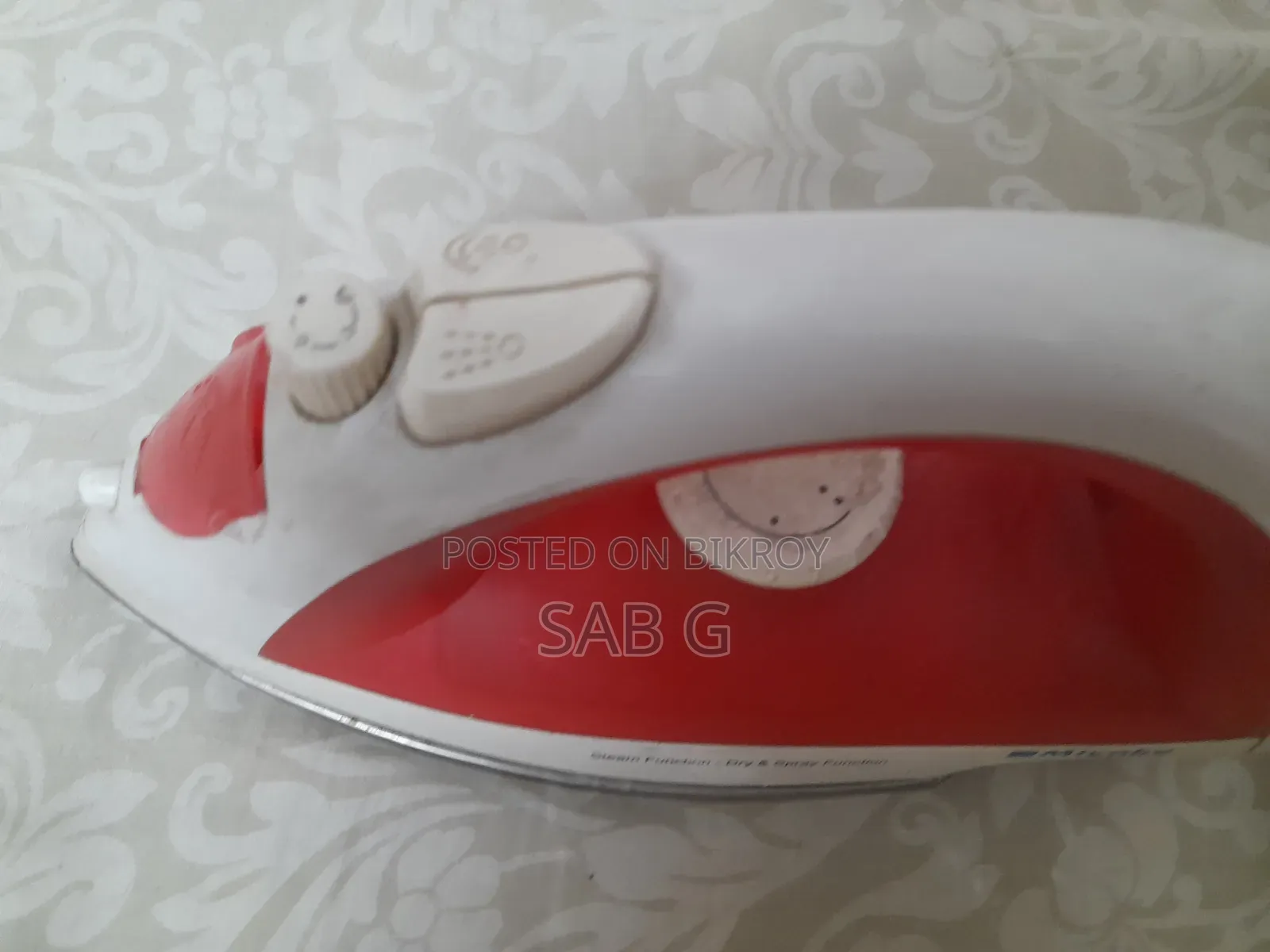 Miyako Mei 205 Steam Iron