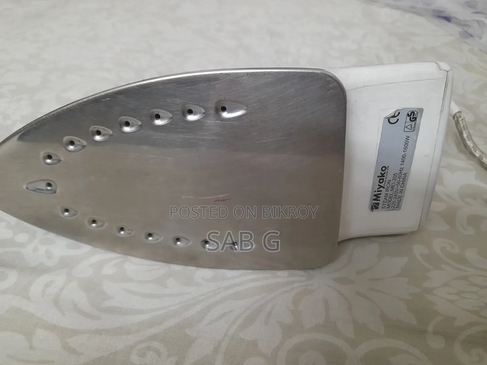 Miyako Mei 205 Steam Iron