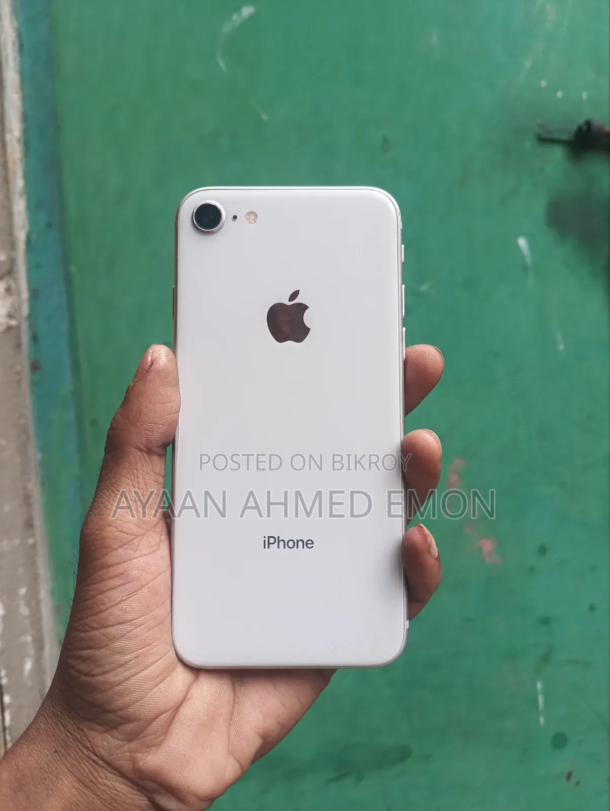 Apple iPhone 8 64 GB White