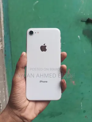 Apple iPhone 8 64 GB White