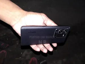 ভিভো ভি২৫ প্রো ২৫৬ জিবি ব্ল্যাক