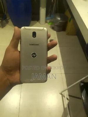 Samsung Galaxy J7 Pro 64 GB Gold