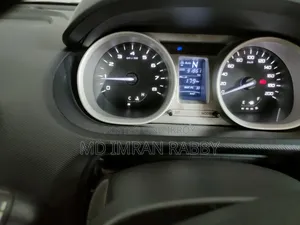 Tata Tiago 2018 Orange