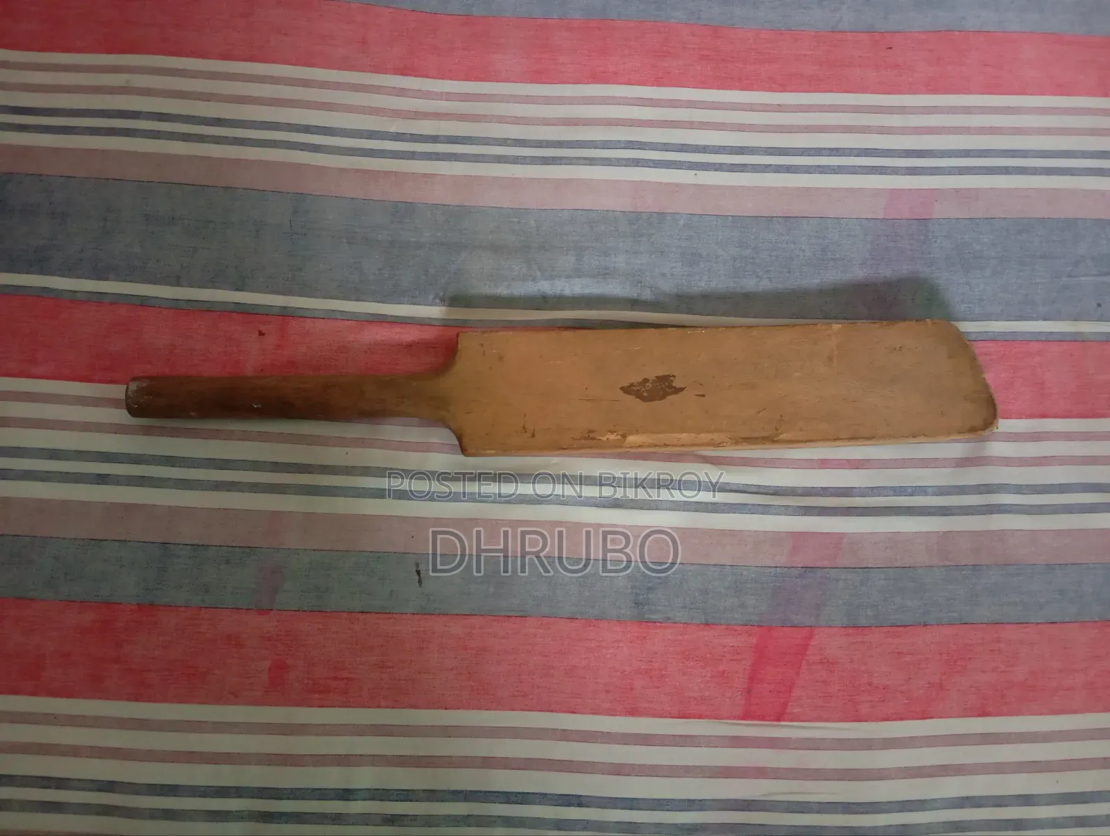 ক্রিকেট ব্যাট