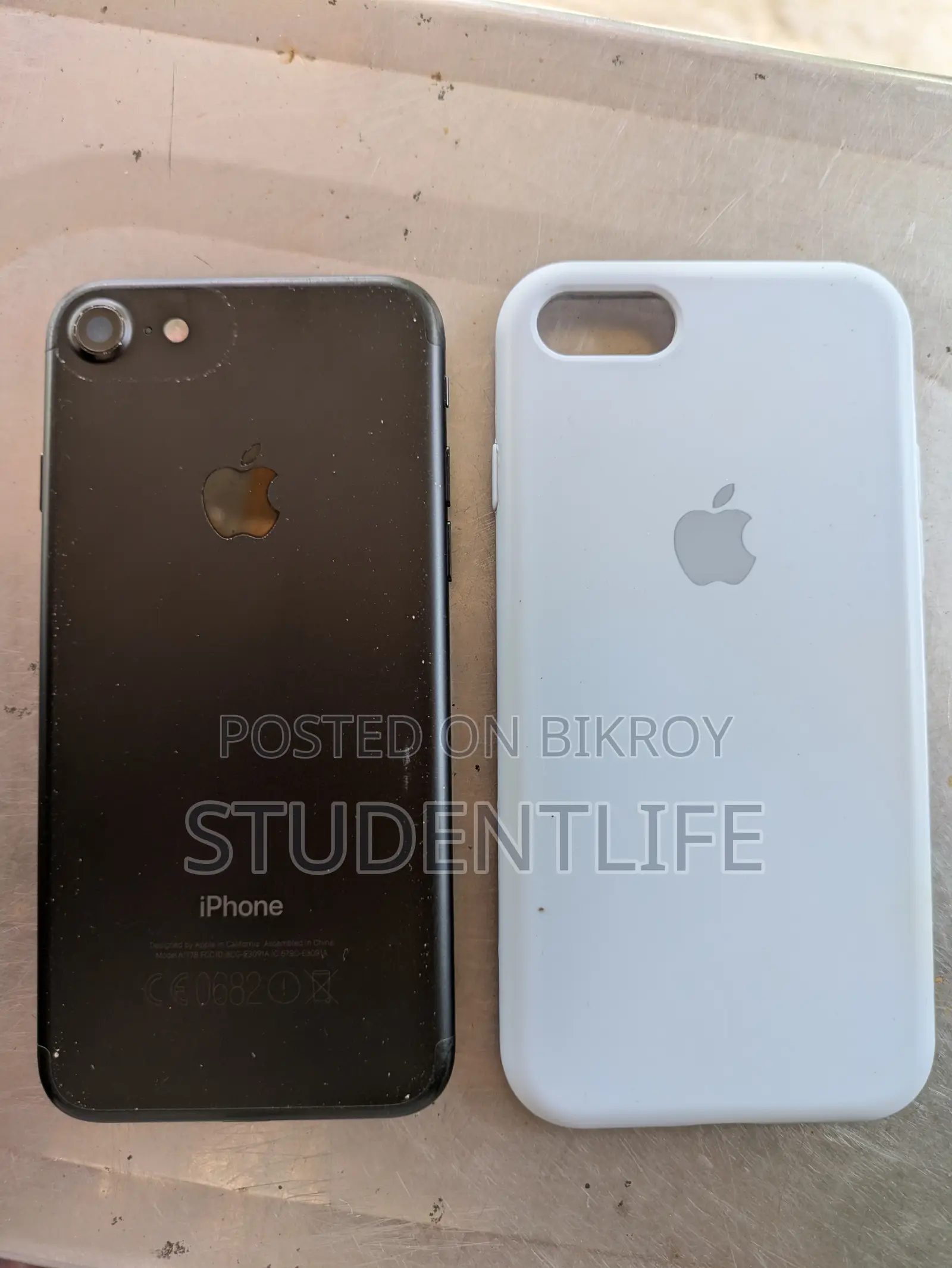 Apple iPhone 7 32 GB Black