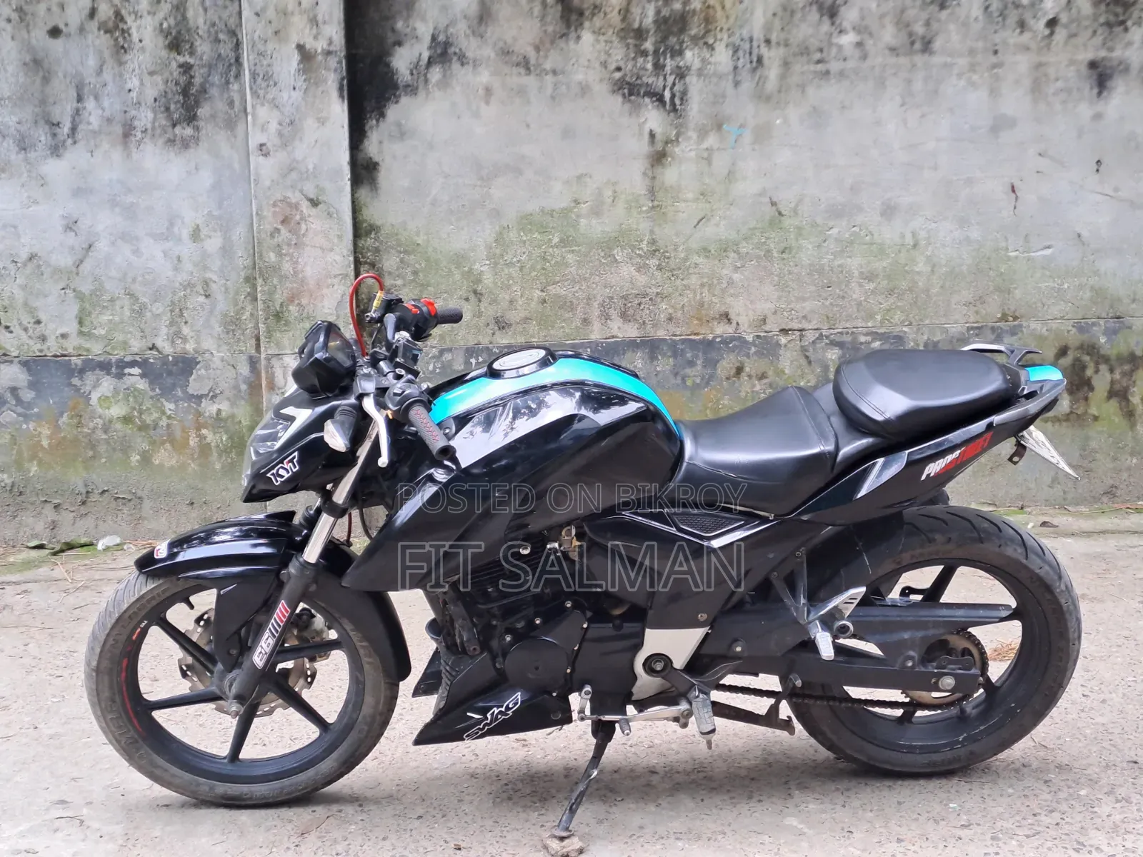 TVS Apache 160 4V 2022 Black