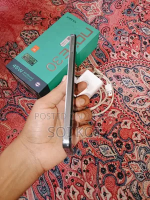 ইনফিনিক্স নোট ৩০ ১২৮ জিবি সিলভার