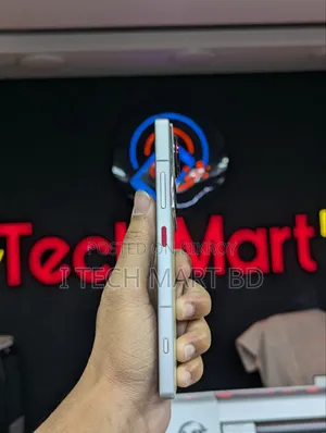 জেডটিই নুবিয়া জেড৭০ আল্ট্রা ২৫৬ জিবি সোনালী
