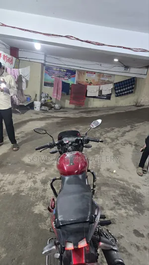 Bajaj Pulsar 150 2015 Red
