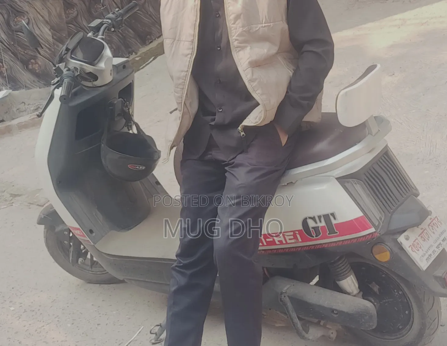 Motorcycle 2025 White