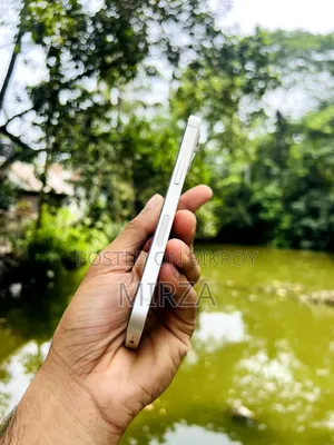 Apple iPhone 13 128 GB White