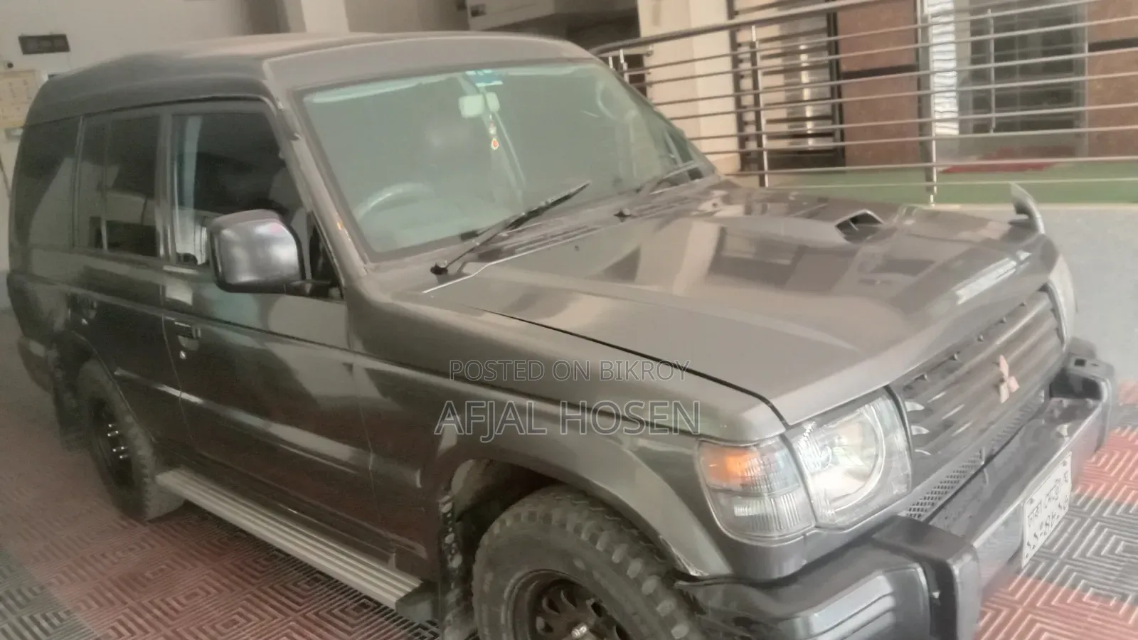 Mitsubishi Pajero 2005 Gray