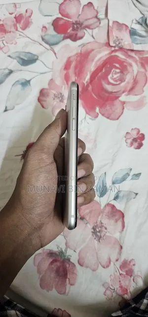 Apple iPhone 6s 64 GB Silver