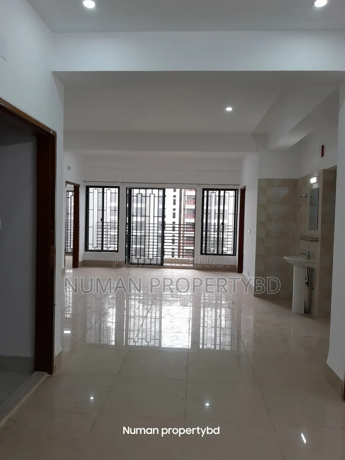 3-Bedroom Apartment in Numan Property Bd, Basundhara for Rent
