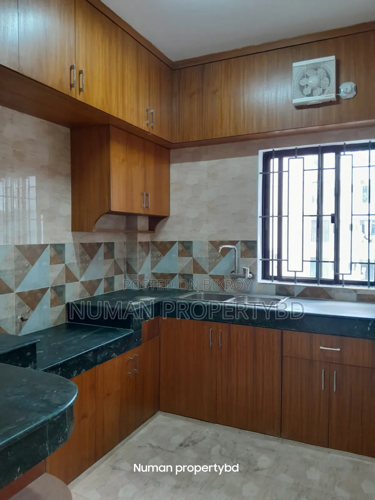 3-Bedroom Apartment in Numan Property Bd, Basundhara for Rent
