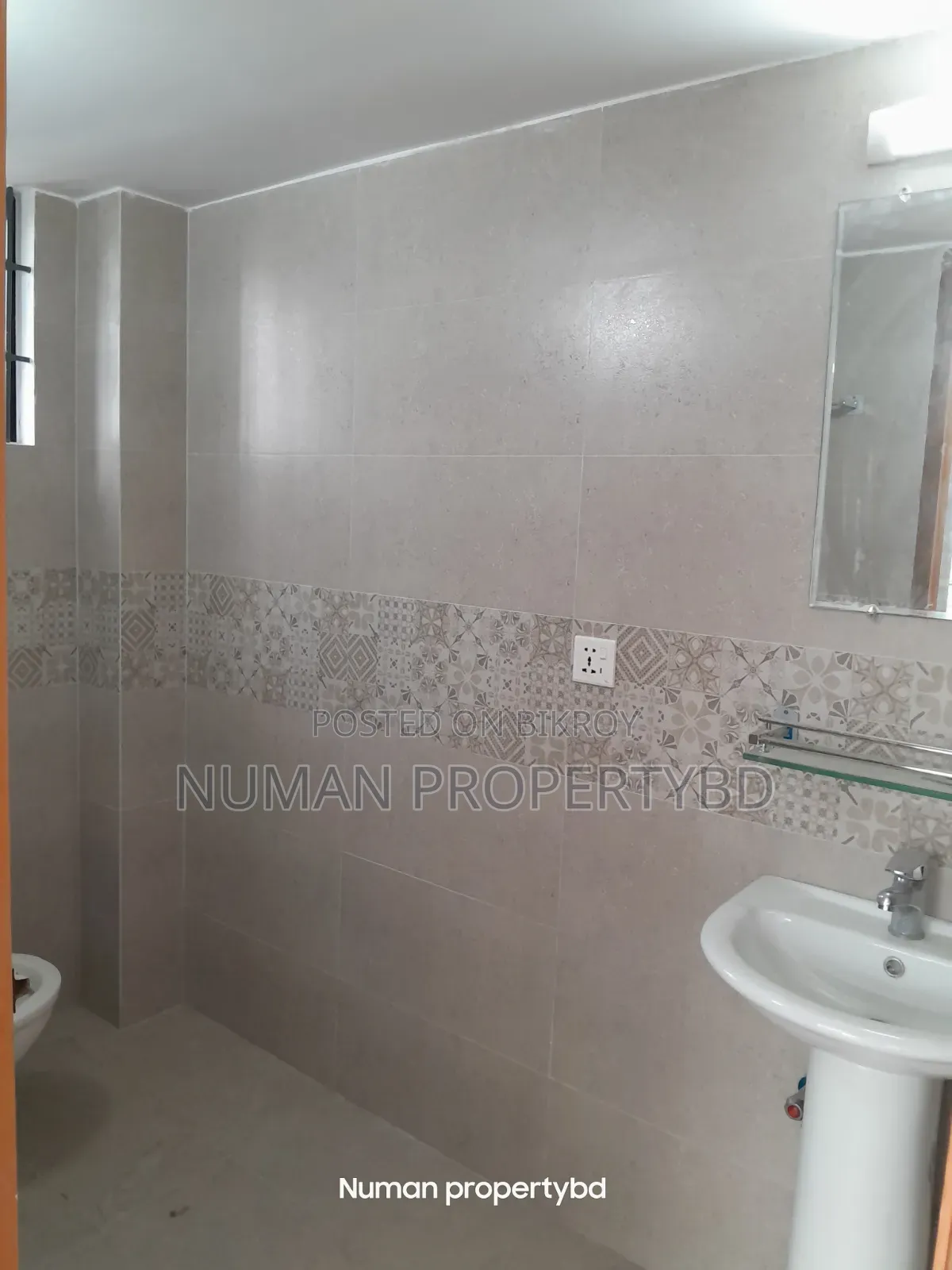 3-Bedroom Apartment in Numan Property Bd, Basundhara for Rent