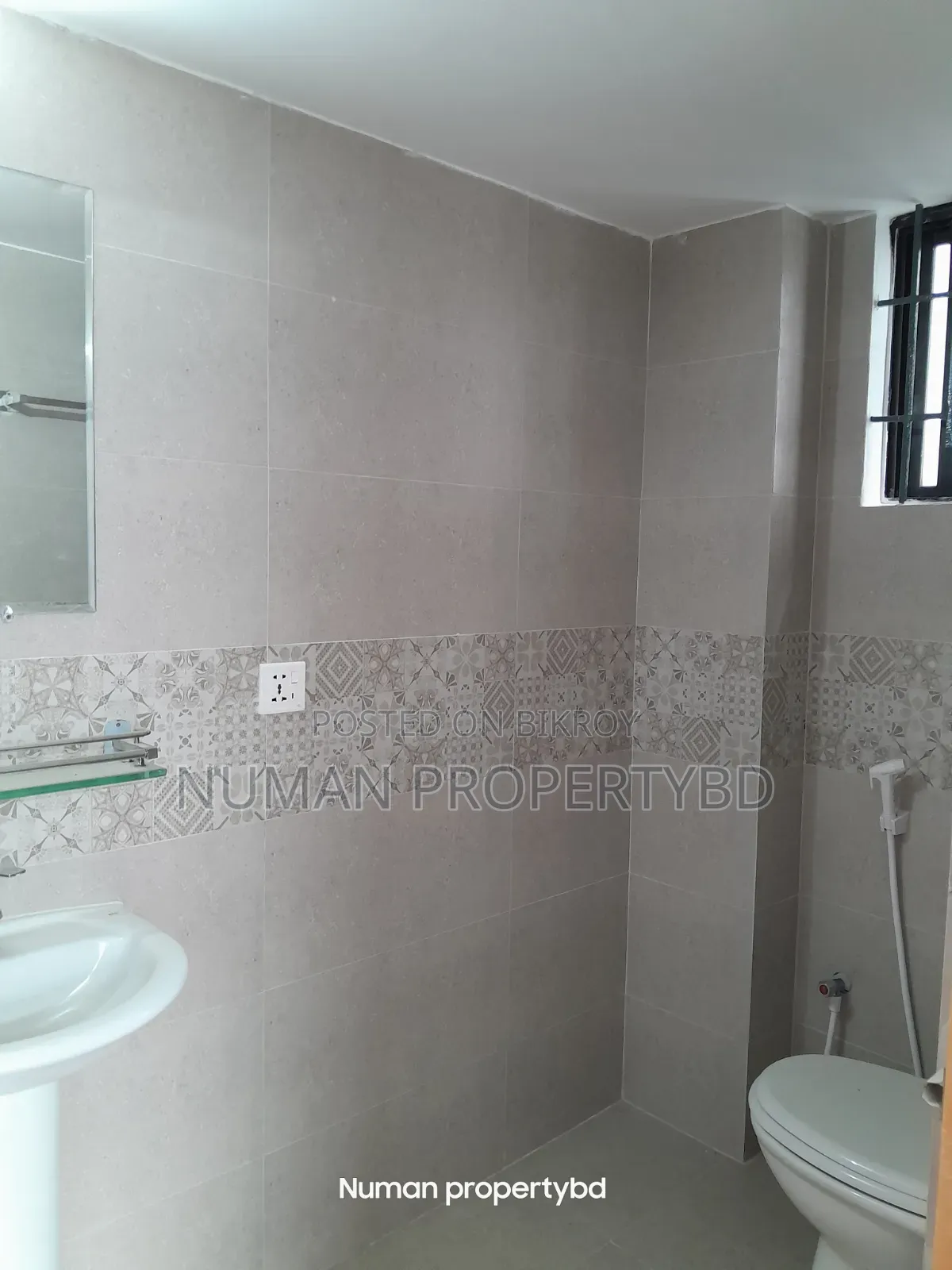 3-Bedroom Apartment in Numan Property Bd, Basundhara for Rent