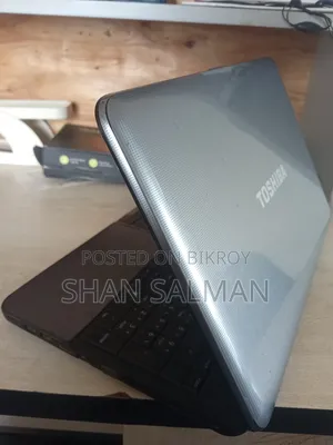 Laptop Toshiba Satellite C850 4GB Intel Core i5 HDD+SSD 1TB