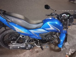 Suzuki Hayate EP 2023 নীল