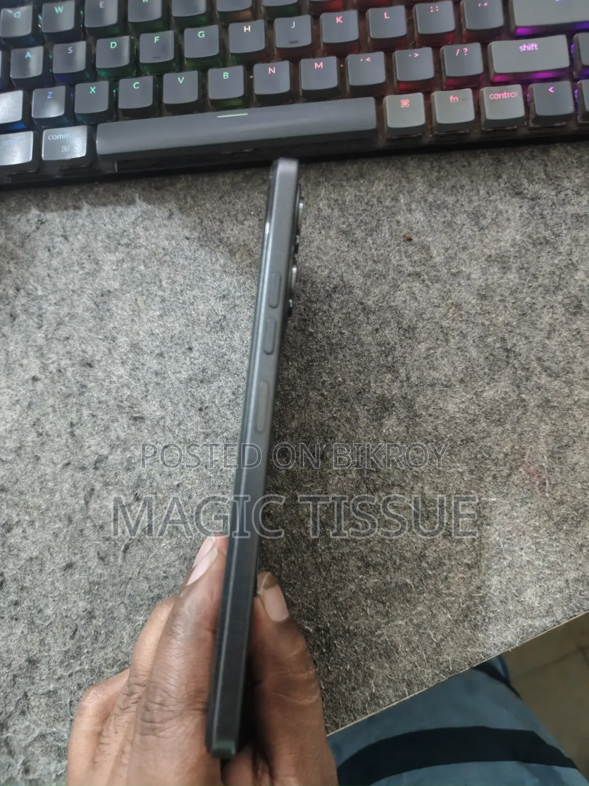 টেকনো স্পার্ক ৪০ ১২৮ জিবি কালো