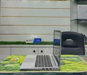 Laptop HP ProBook 445 G9 8GB AMD Ryzen 5 SSD 256GB