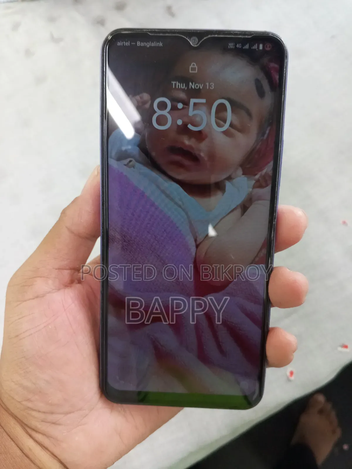 Vivo Y17s 128 GB Silver