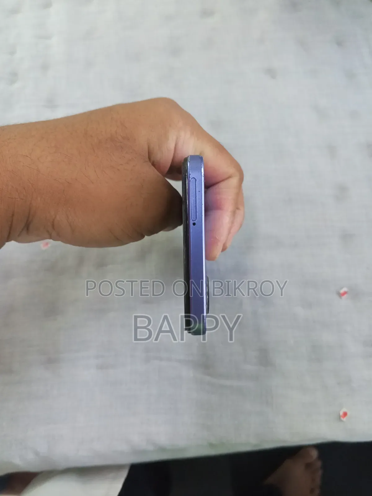 Vivo Y17s 128 GB Silver