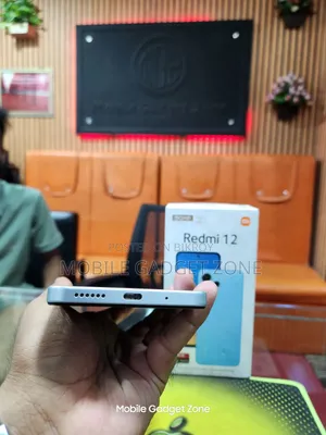 Xiaomi Redmi 12 128 GB Gold