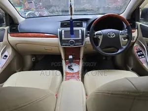 Toyota Premio 1.5 FWD 2014 Brown