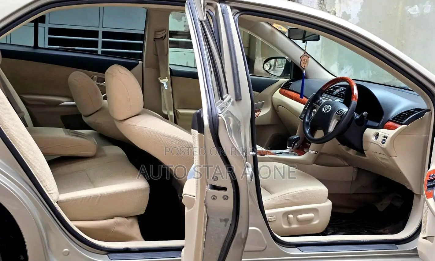Toyota Premio 1.5 FWD 2014 Brown