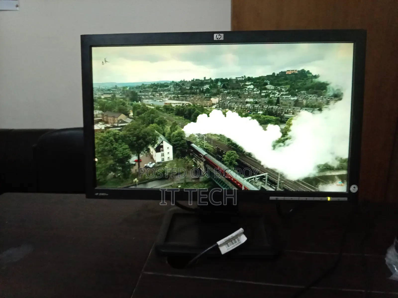 For a limited time_HP 19" Full Fresh Monitor!